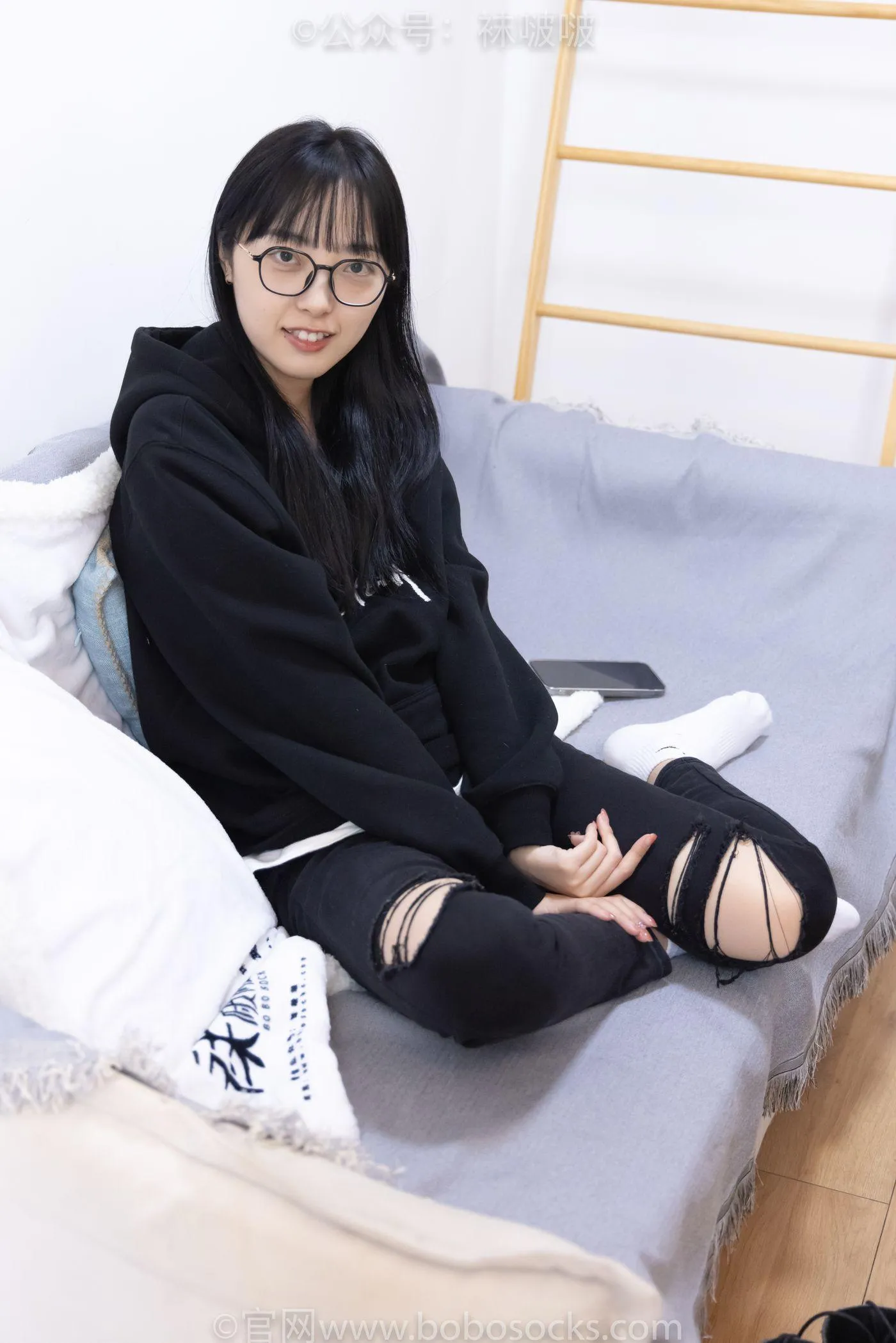 [BoBoSocks袜啵啵]NO.061 稚予-短靴、白棉袜、裸足 [145P]插图1